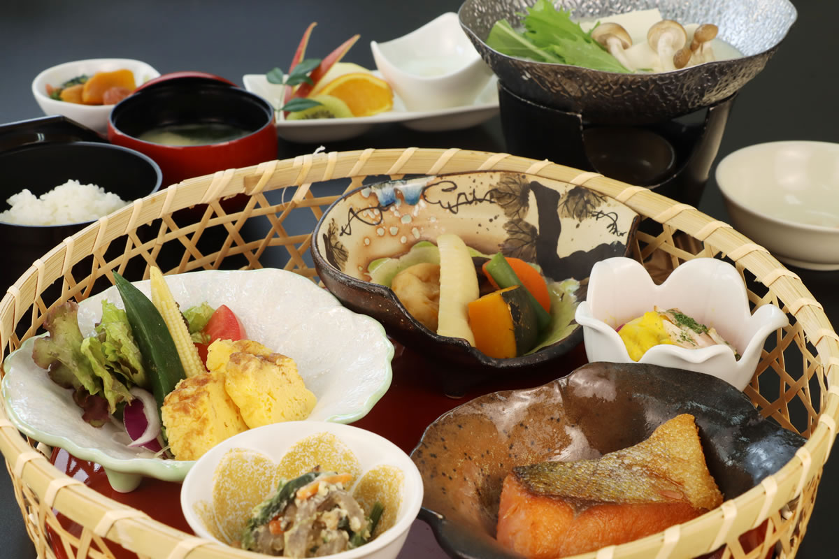 朝食