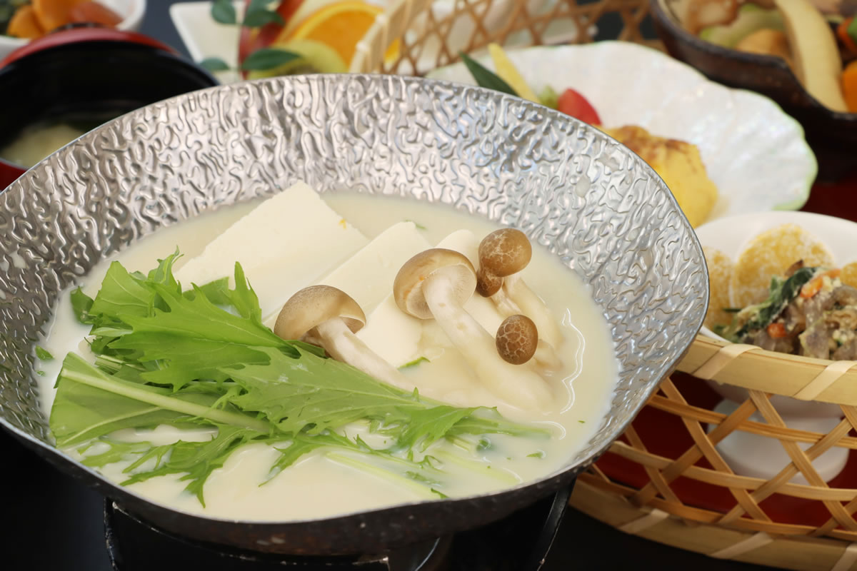 朝食